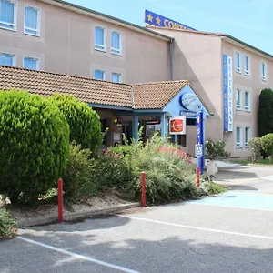 Crau Hotel